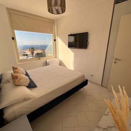 Puglia Dreaming Seaview Apartment Полиньяно-а-Маре Экстерьер фото